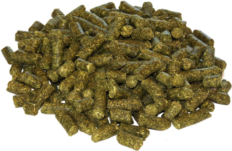 Lucie Nuts Pure, Cereal & Molasses Free Lucerne (Alfalfa) Nuts